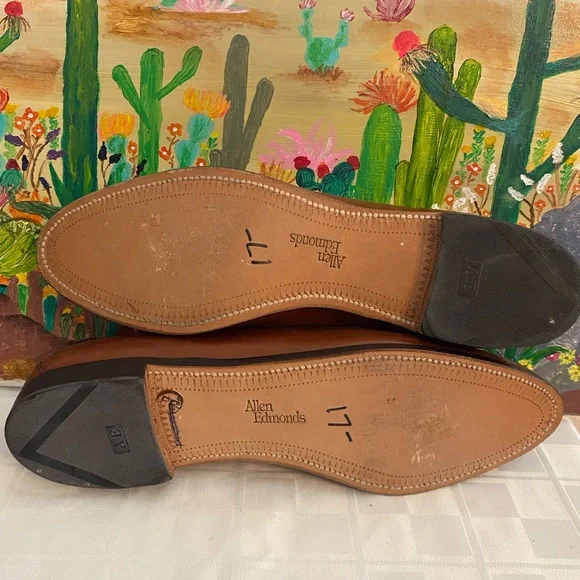 Allen Edmonds Women’s Brown Leather Loafers,Slip On,Size 9 1/2 4A (AAAA) Narrow - Picture 16 of 16